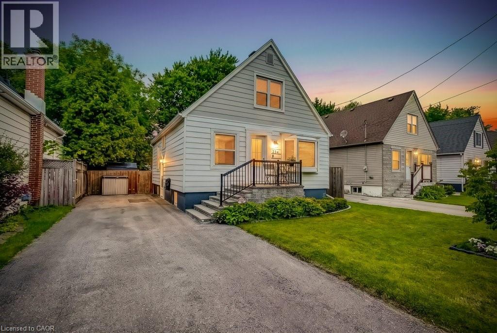 234 EAST 27TH Street, Hamilton, Ontario