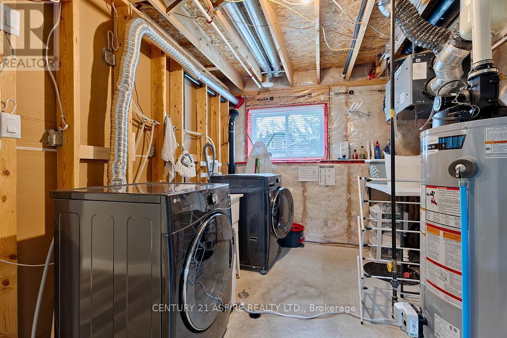 34 Selkirk Street, Petawawa, Ontario  K8H 1P2 - Photo 30 - X13497858