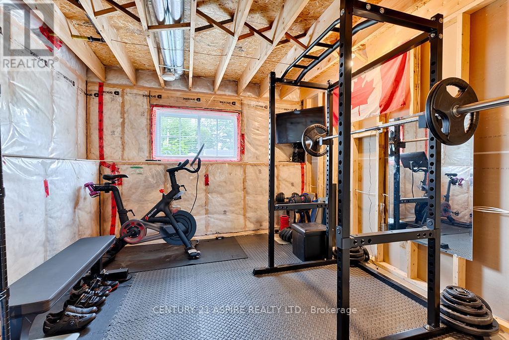 34 Selkirk Street, Petawawa, Ontario  K8H 1P2 - Photo 31 - X13497858