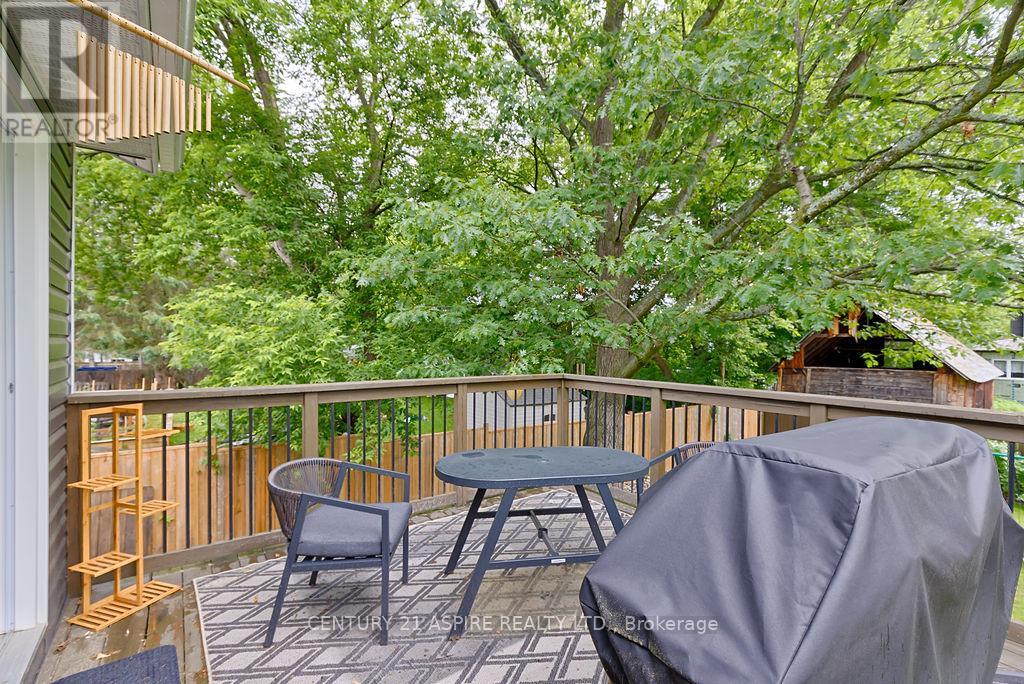 34 Selkirk Street, Petawawa, Ontario  K8H 1P2 - Photo 33 - X13497858