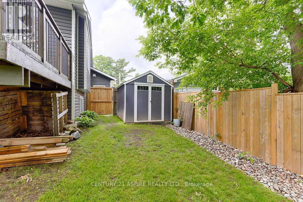 34 Selkirk Street, Petawawa, Ontario  K8H 1P2 - Photo 37 - X13497858
