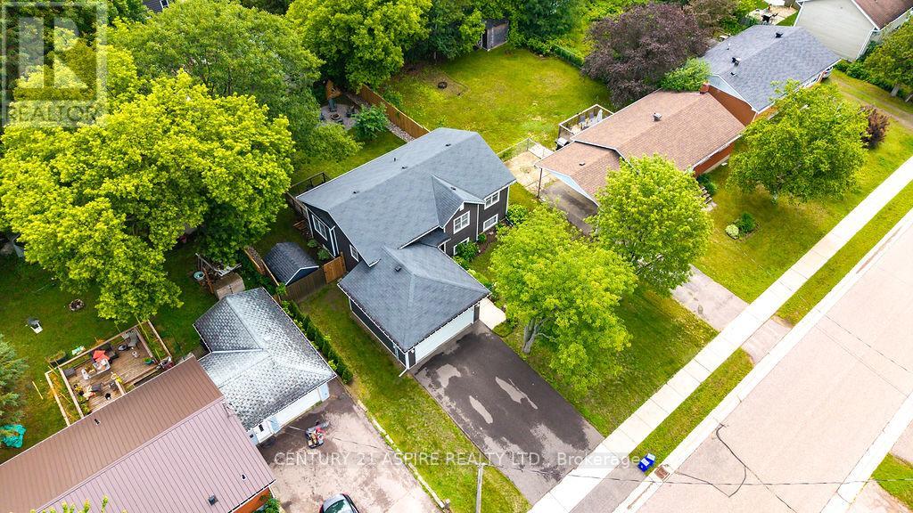 34 Selkirk Street, Petawawa, Ontario  K8H 1P2 - Photo 41 - X13497858