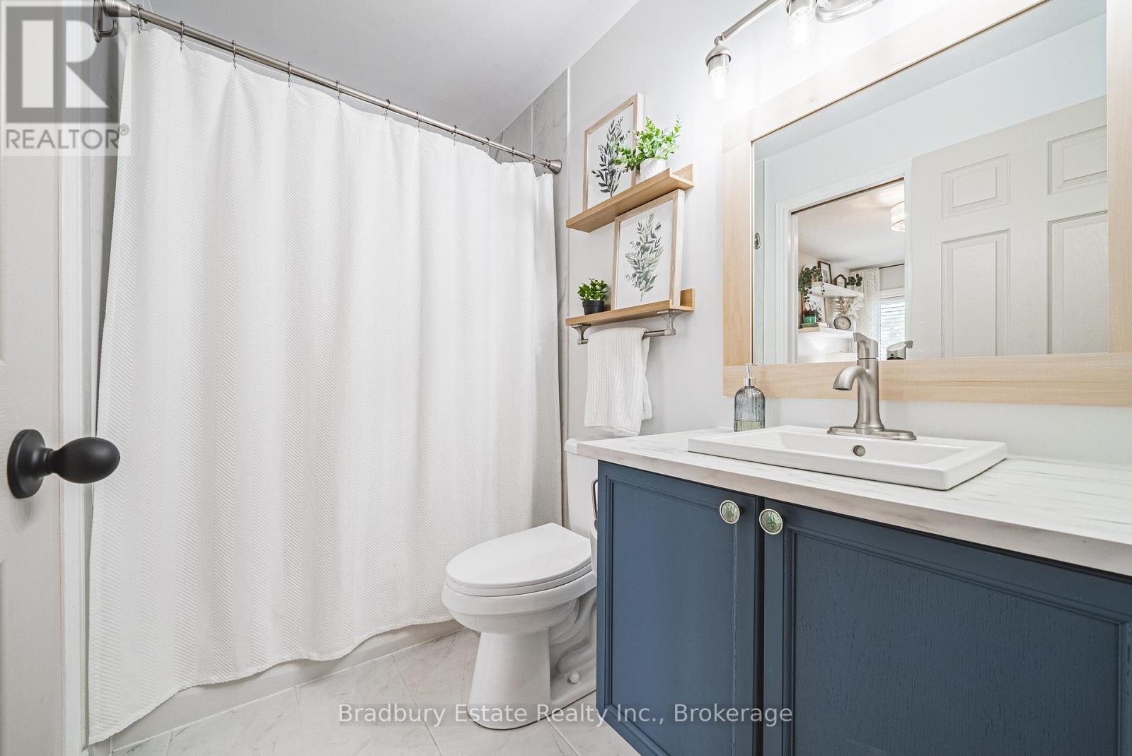 1401 Treeland Street, Burlington, Ontario  L7R 4S1 - Photo 16 - W13497816