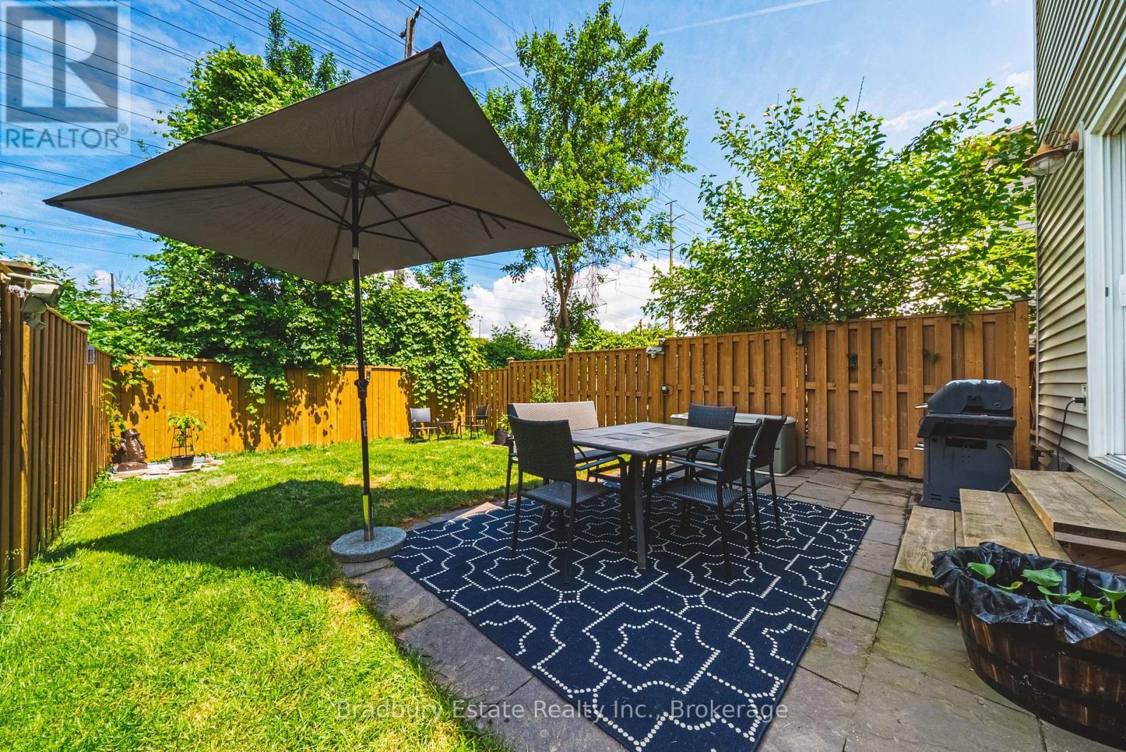 1401 Treeland Street, Burlington, Ontario  L7R 4S1 - Photo 24 - W13497816