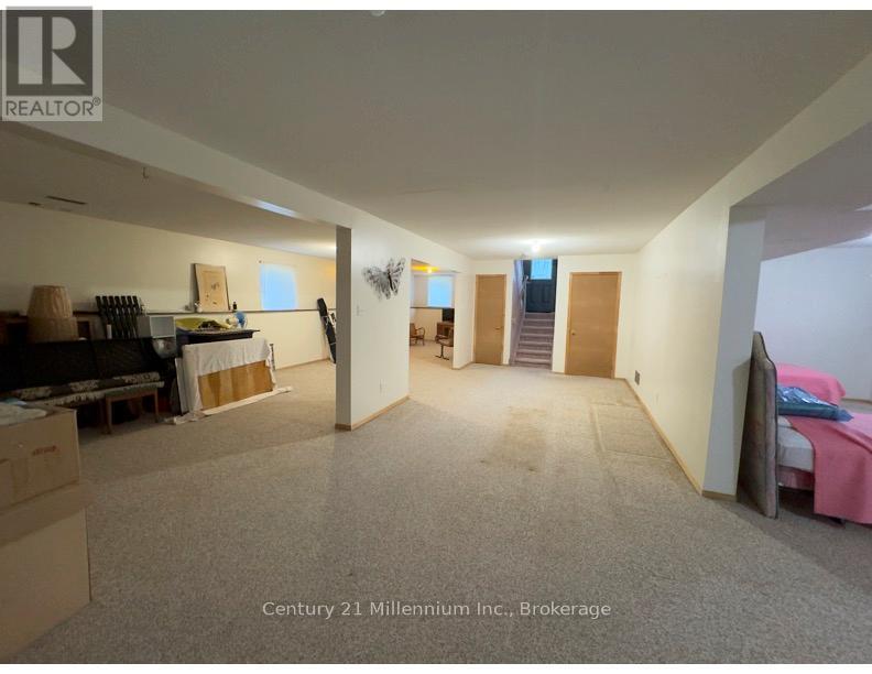 15 Savarin Street, Wasaga Beach, Ontario  L9Z 2N8 - Photo 18 - S13497844