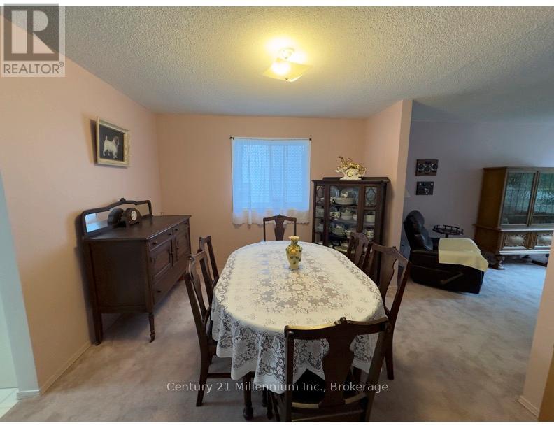 15 Savarin Street, Wasaga Beach, Ontario  L9Z 2N8 - Photo 7 - S13497844