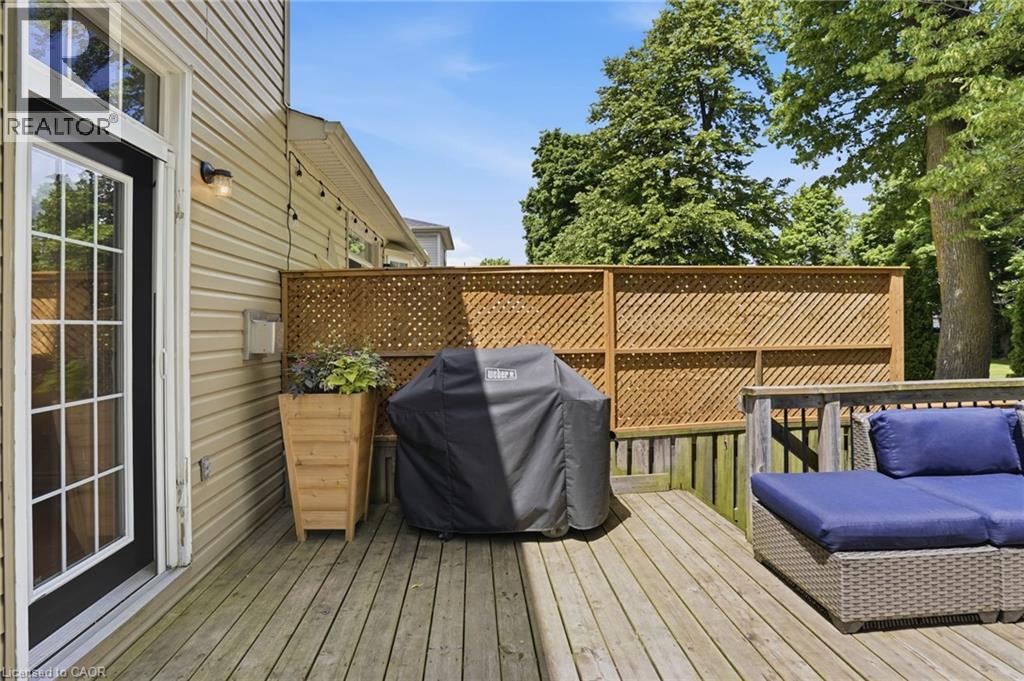 29 Sunnycroft Court, Waterdown, Ontario  L8B 0L3 - Photo 40 - 40840409