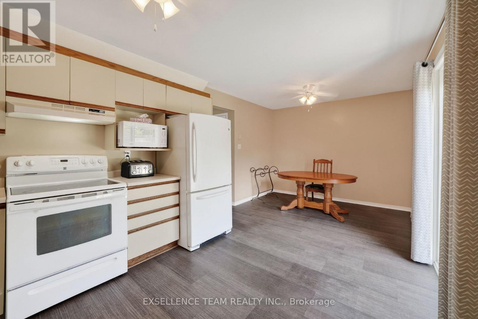 645 Fraser Avenue, Cornwall, Ontario  K6H 5R2 - Photo 3 - X13497824