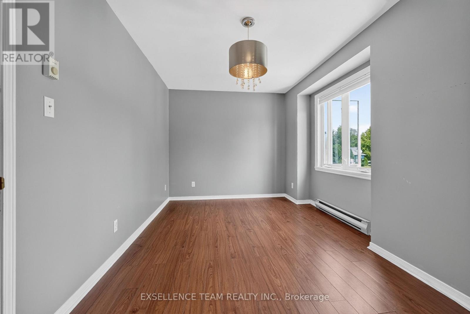 645 Fraser Avenue, Cornwall, Ontario  K6H 5R2 - Photo 8 - X13497824