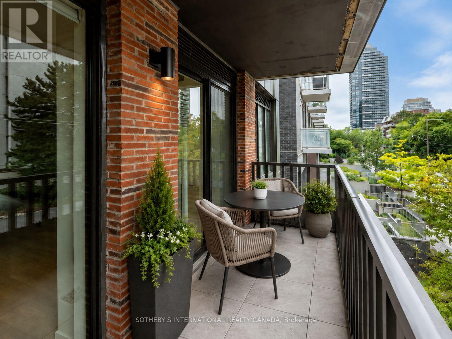 602 - 109 Erskine Avenue, Toronto, Ontario  M4P 0G8 - Photo 2 - C13497896