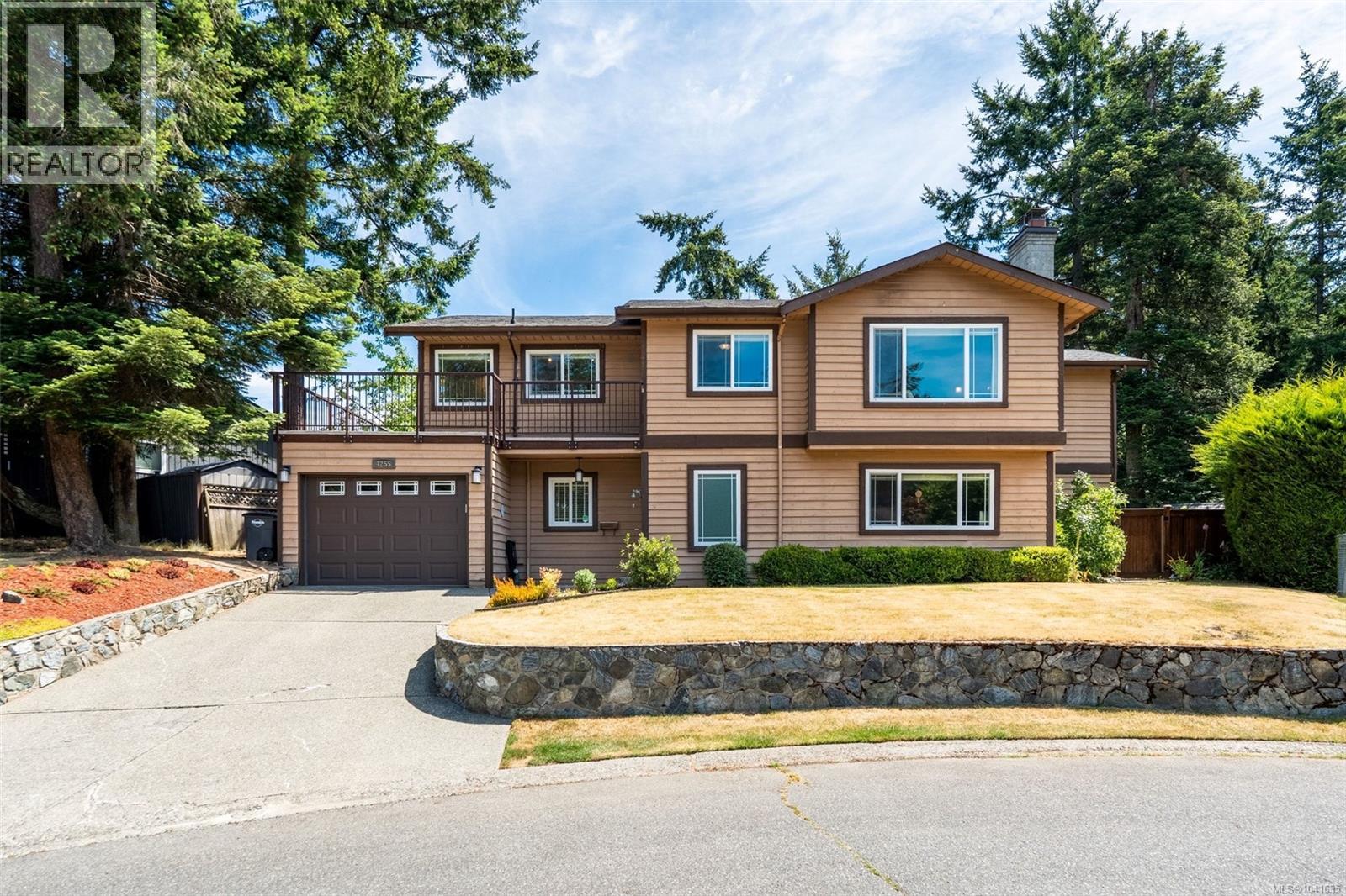 4255 Moorpark Pl