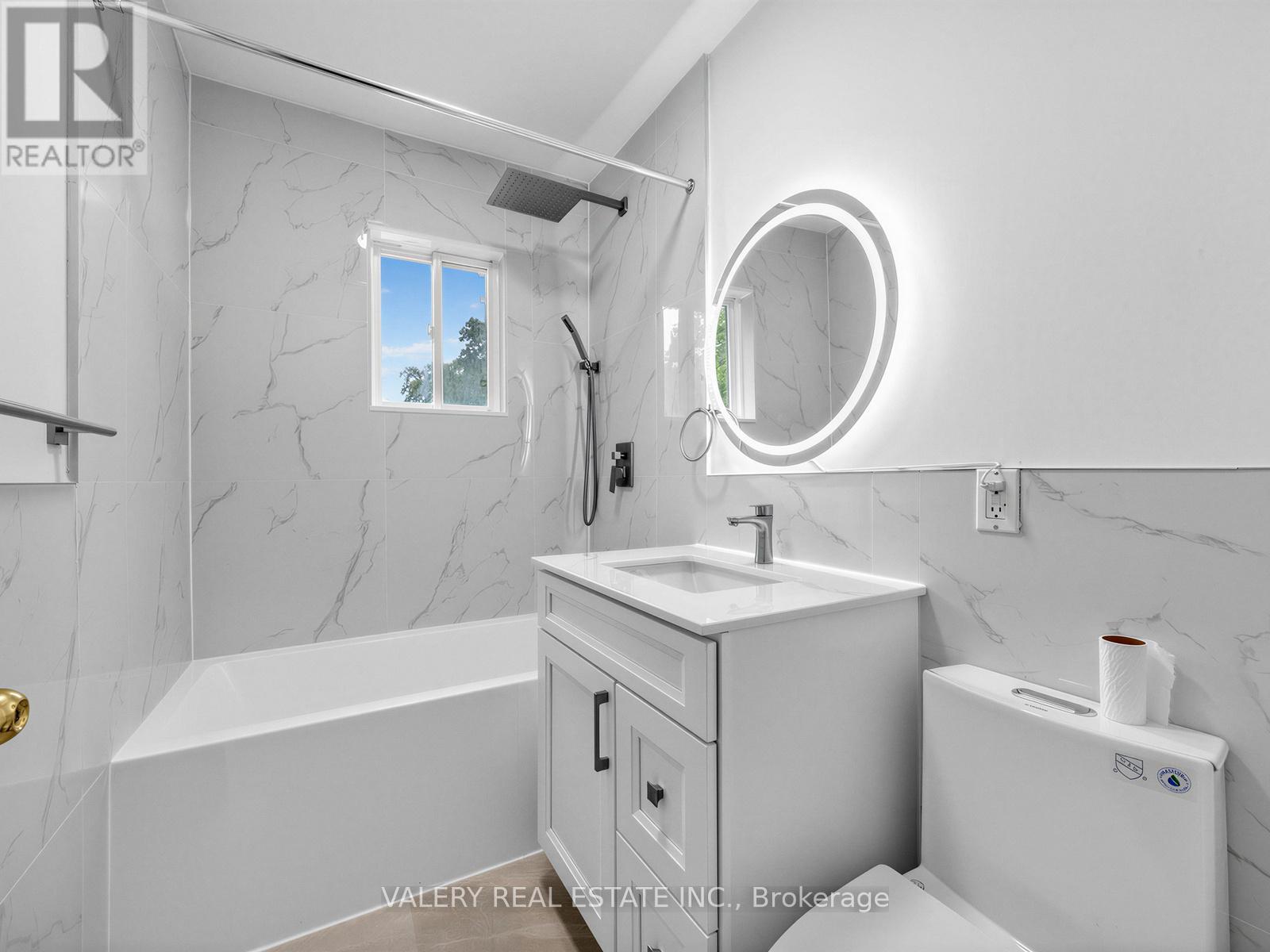 Main - 1366 Applewood Road, Mississauga, Ontario  L5E 2M1 - Photo 12 - W13497854