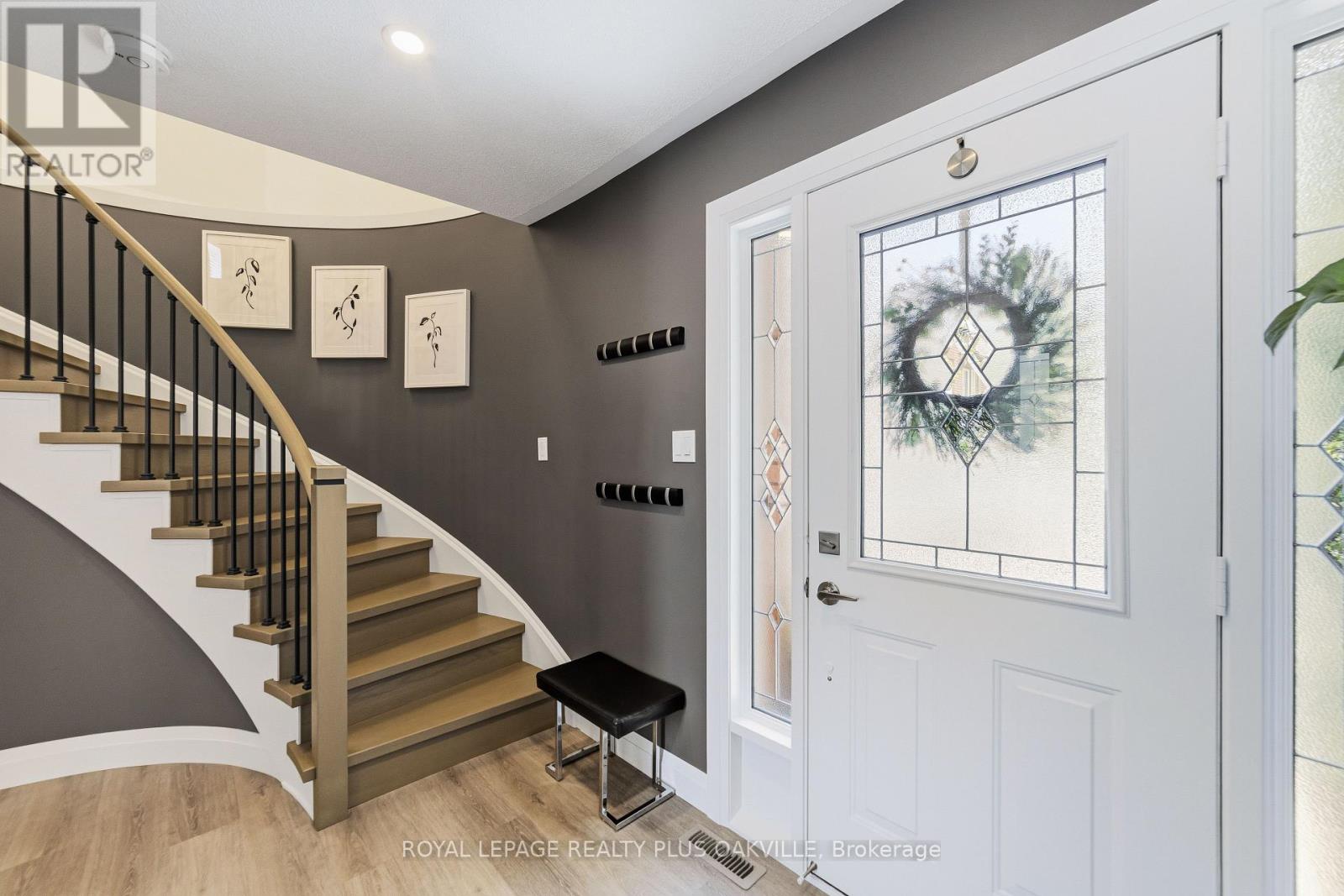 22 - 1489 Heritage Way, Oakville, Ontario  L6M 4M6 - Photo 4 - W13497866