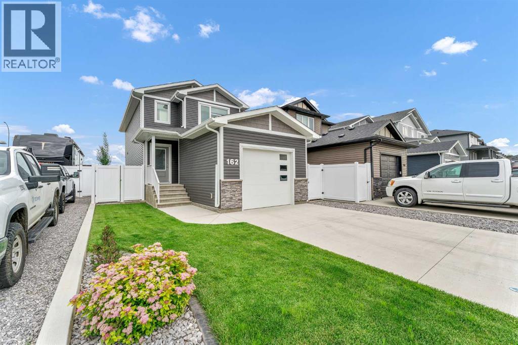 162 Somerset Way SE, medicine hat, Alberta