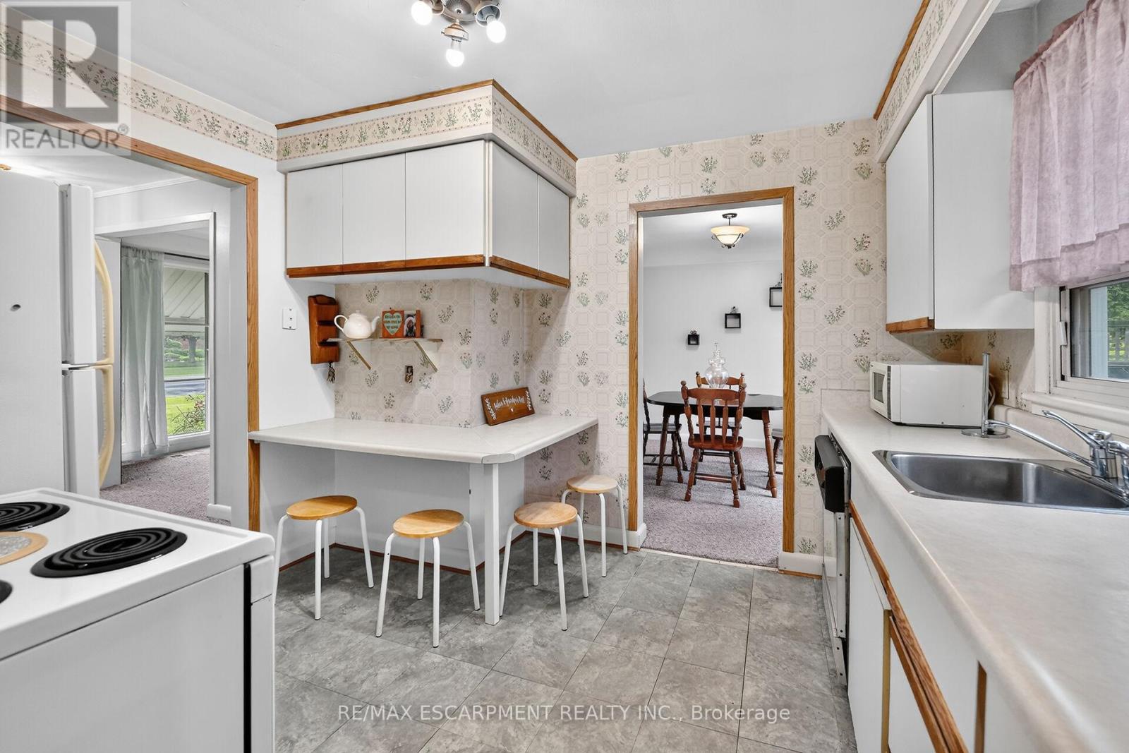 219 Fiddler's Green Road, Hamilton, Ontario  L9G 1W7 - Photo 14 - X13497850