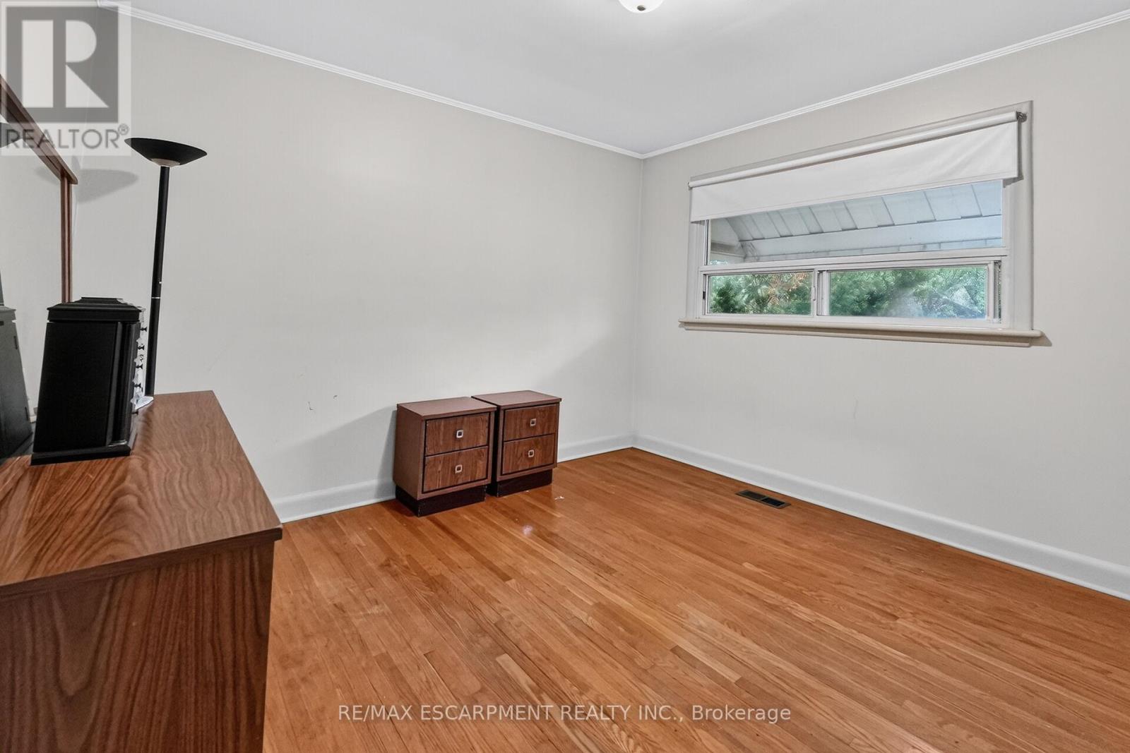 219 Fiddler's Green Road, Hamilton, Ontario  L9G 1W7 - Photo 18 - X13497850