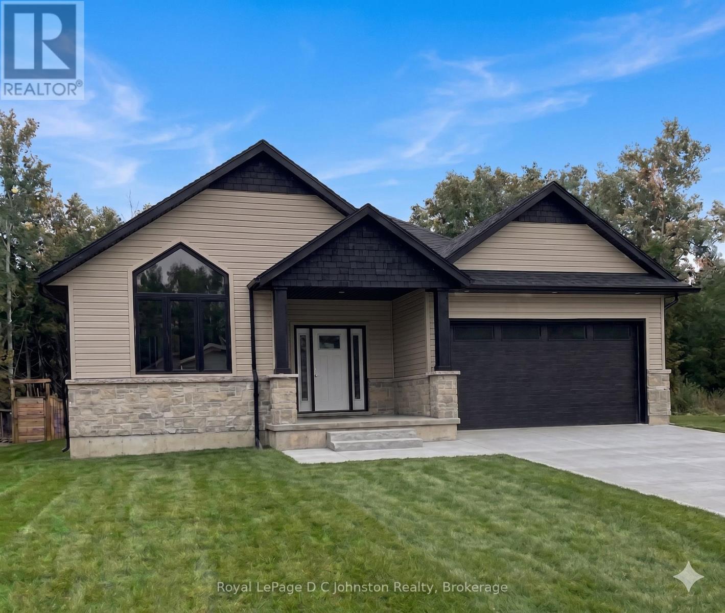 14 LAKEFOREST DRIVE, Saugeen Shores, Ontario