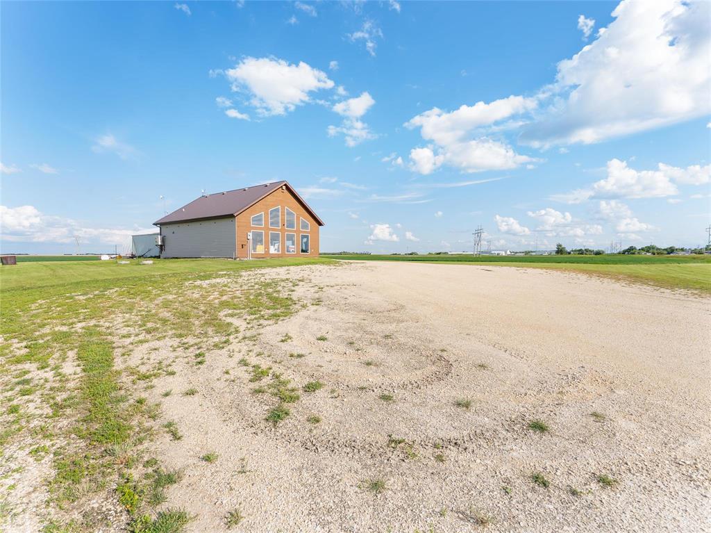 40041 332 Highway, Brunkild, Manitoba  R0G 0E0 - Photo 10 - 202614536