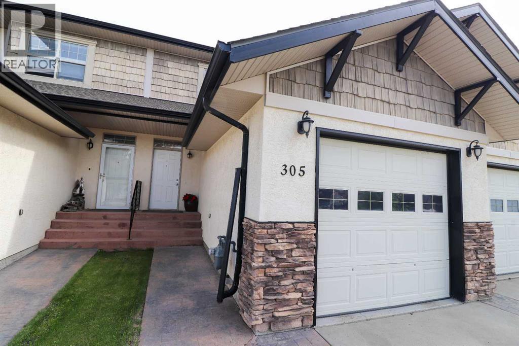 305 Addington Drive, Red Deer, Alberta  T4R 3H7 - Photo 2 - A2324630