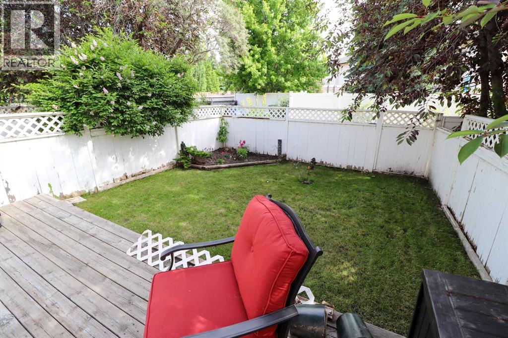 305 Addington Drive, Red Deer, Alberta  T4R 3H7 - Photo 31 - A2324630