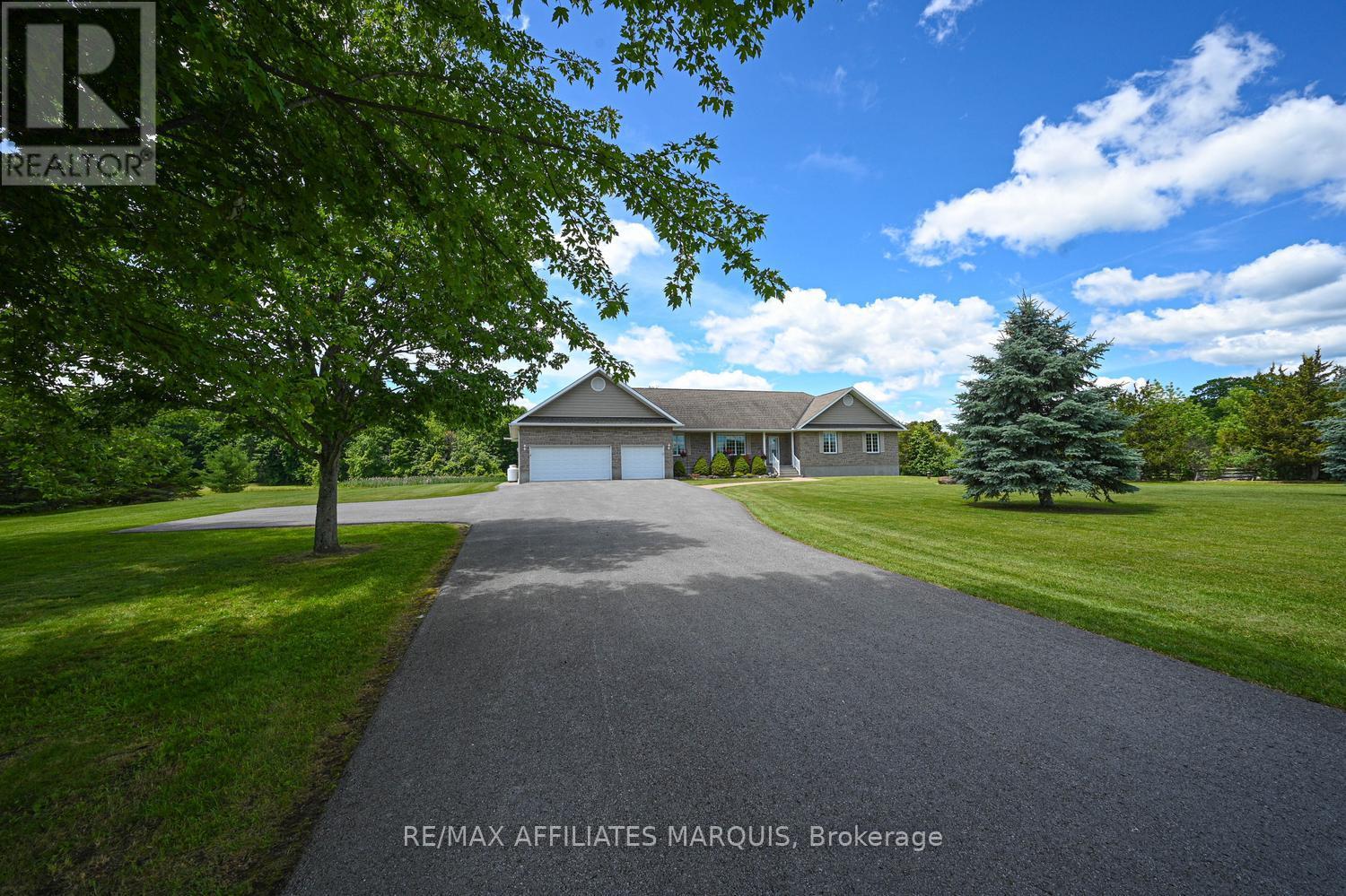 83 HORACE DRIVE, Rideau Lakes, Ontario