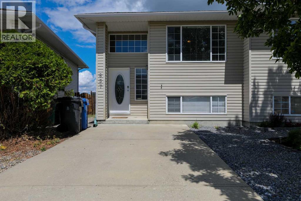 857 Blackfoot Terrace W, lethbridge, Alberta