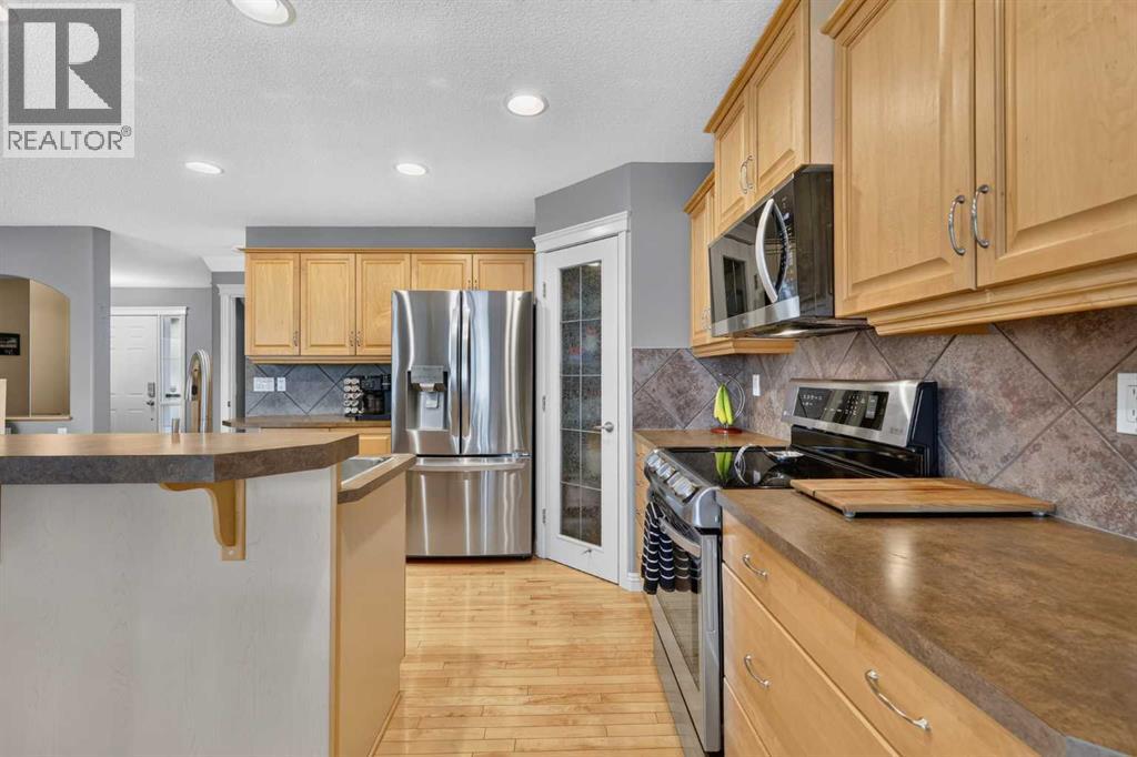 177 Covehaven Gardens NE, Calgary, Alberta  T3K 6A2 - Photo 12 - A2320531