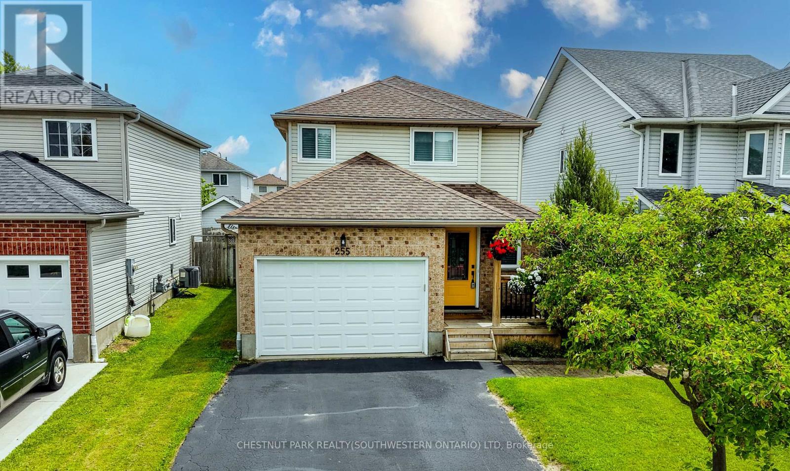 255 HIGHBROOK CRESCENT W, Kitchener, Ontario