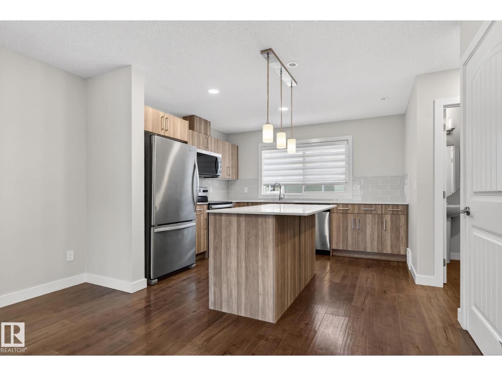 #35 3025 151 Av NW, Edmonton, Alberta  T5Y 3W4 - Photo 6 - E4496116