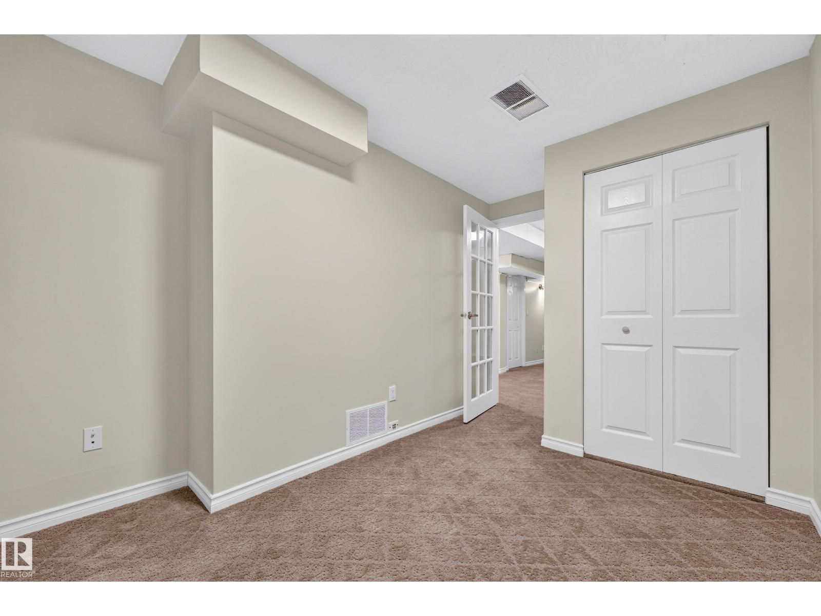 10332 21 Av NW, Edmonton, Alberta  T6J 6B6 - Photo 40 - E4496117