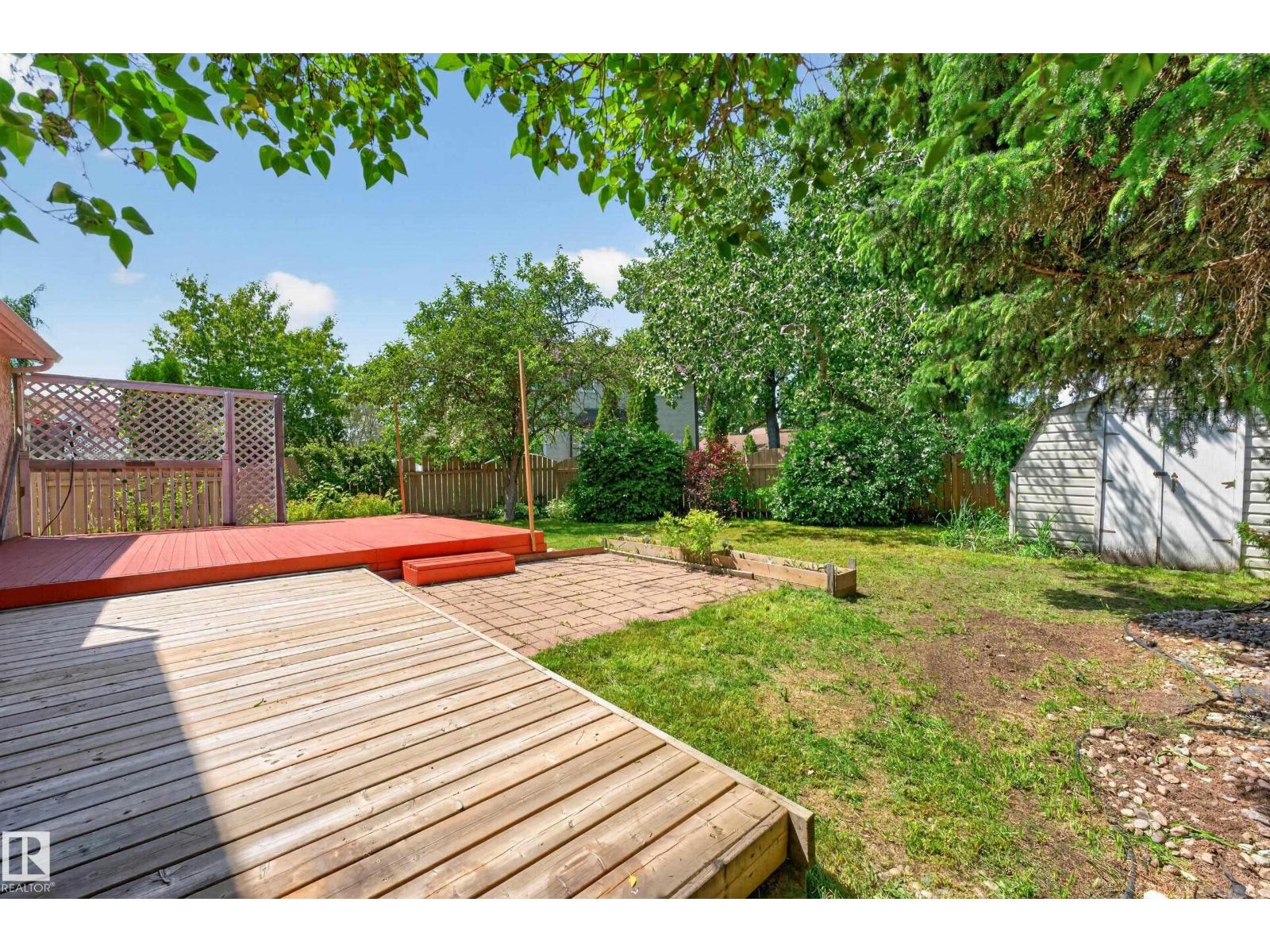 10332 21 Av NW, Edmonton, Alberta  T6J 6B6 - Photo 46 - E4496117