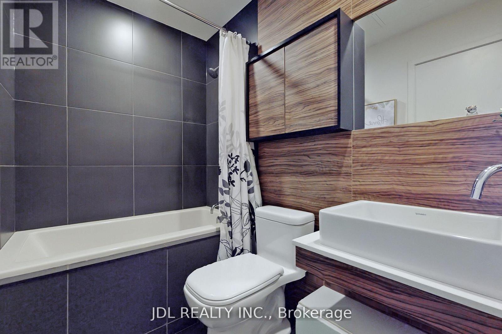 704 - 75 St Nicholas Street, Toronto, Ontario  M4Y 0A5 - Photo 16 - C13497966