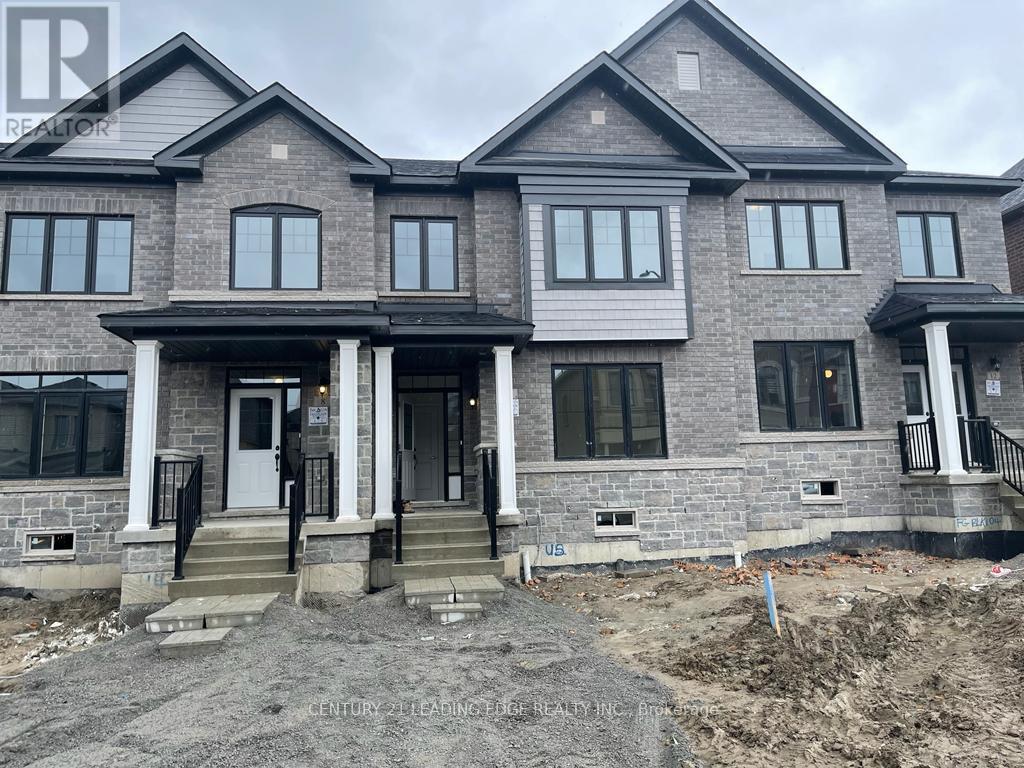 10 O'REILLY STREET, Whitby, Ontario