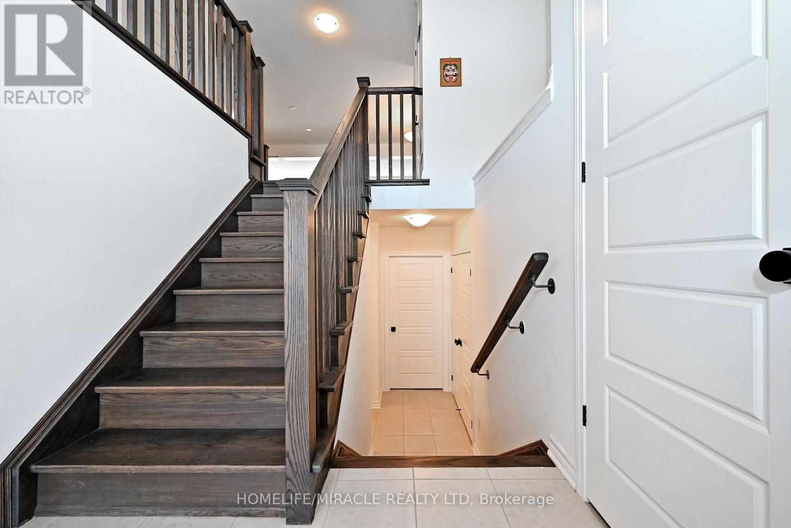 689 Mika Street, Innisfil, Ontario  L9S 0R7 - Photo 47 - N13497960