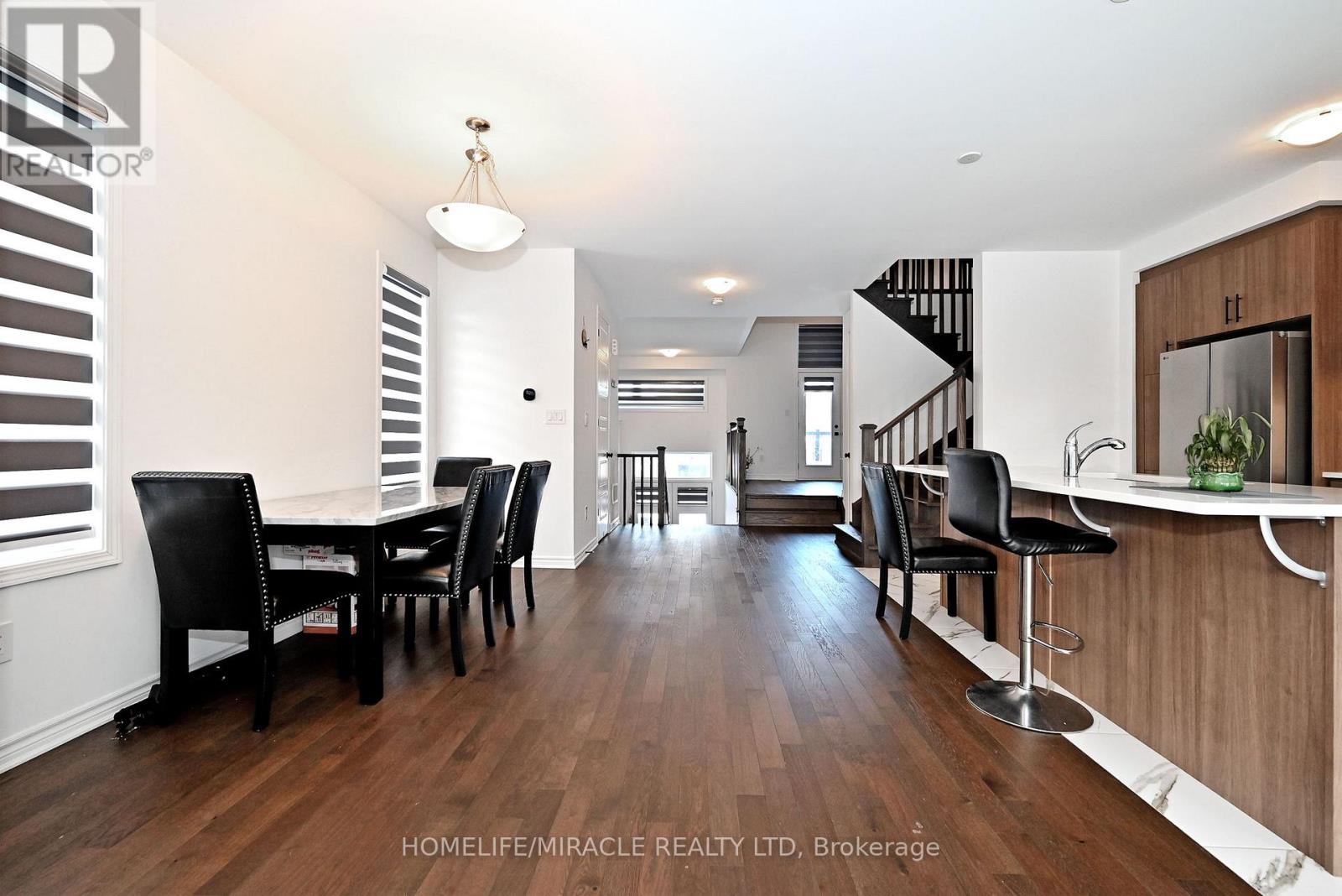 689 Mika Street, Innisfil, Ontario  L9S 0R7 - Photo 17 - N13497960
