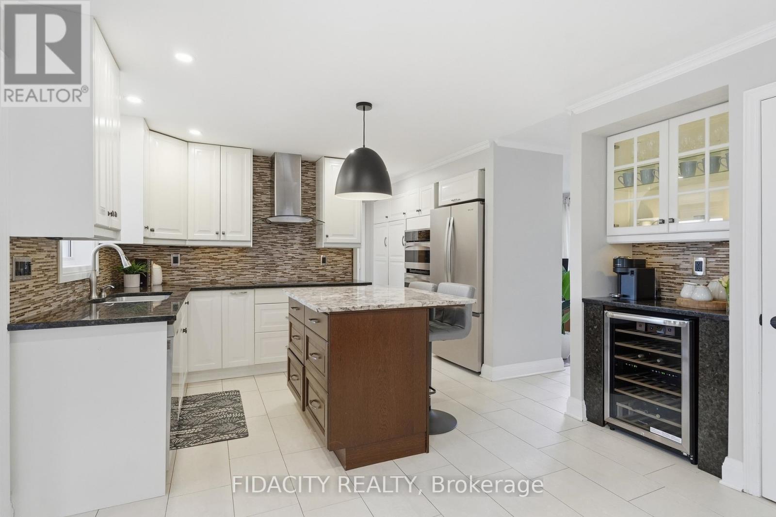 13 Poole Creek Crescent, Ottawa, Ontario  K2S 1T6 - Photo 12 - X13498030