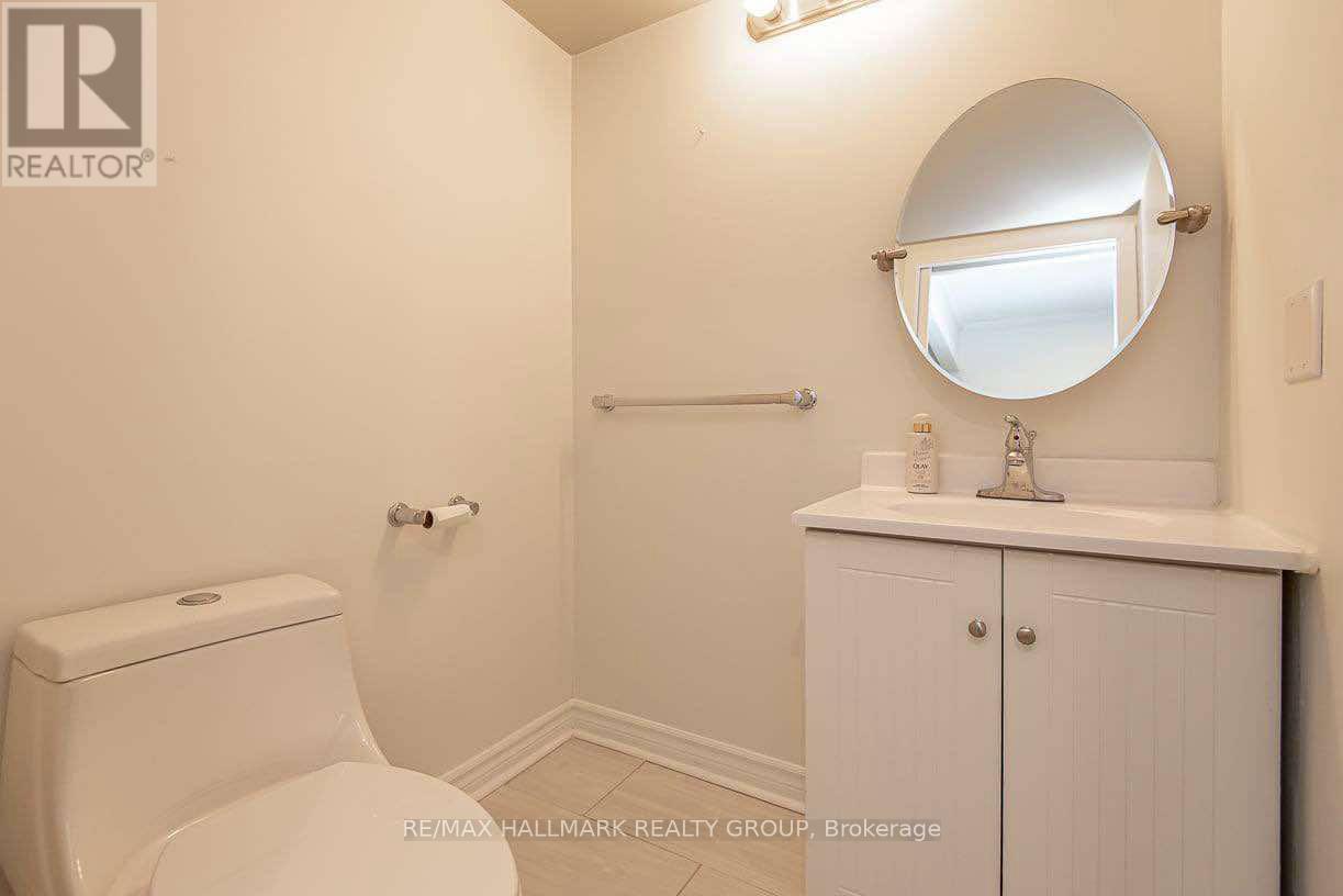 285 Bruyere Street, Ottawa, Ontario  K1N 5E5 - Photo 9 - X13492378