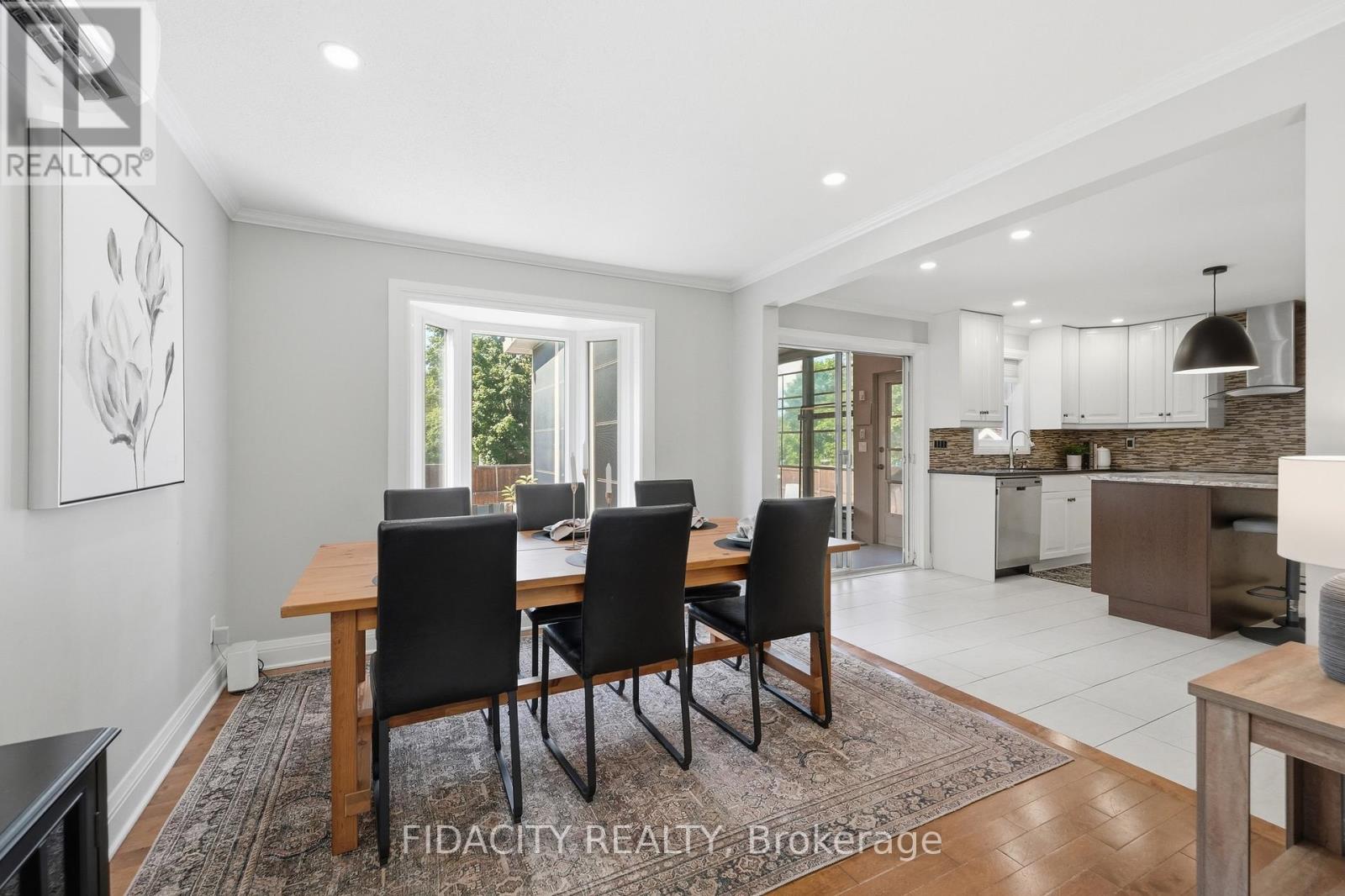 13 Poole Creek Crescent, Ottawa, Ontario  K2S 1T6 - Photo 10 - X13498030