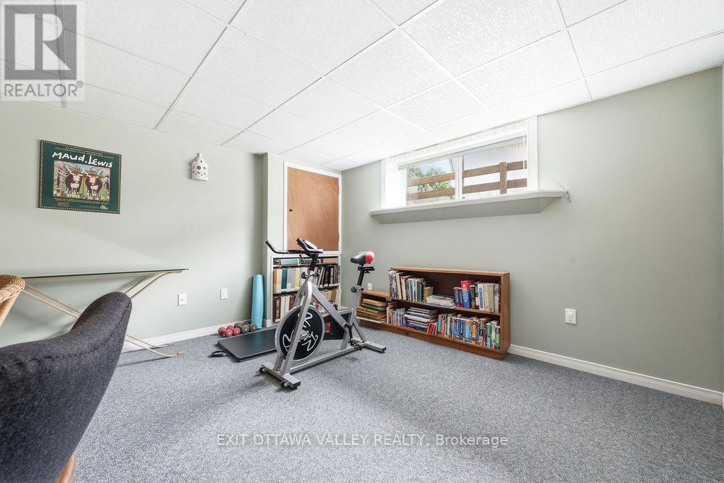31 Claremount Road, Deep River, Ontario  K0J 1P0 - Photo 32 - X13497982
