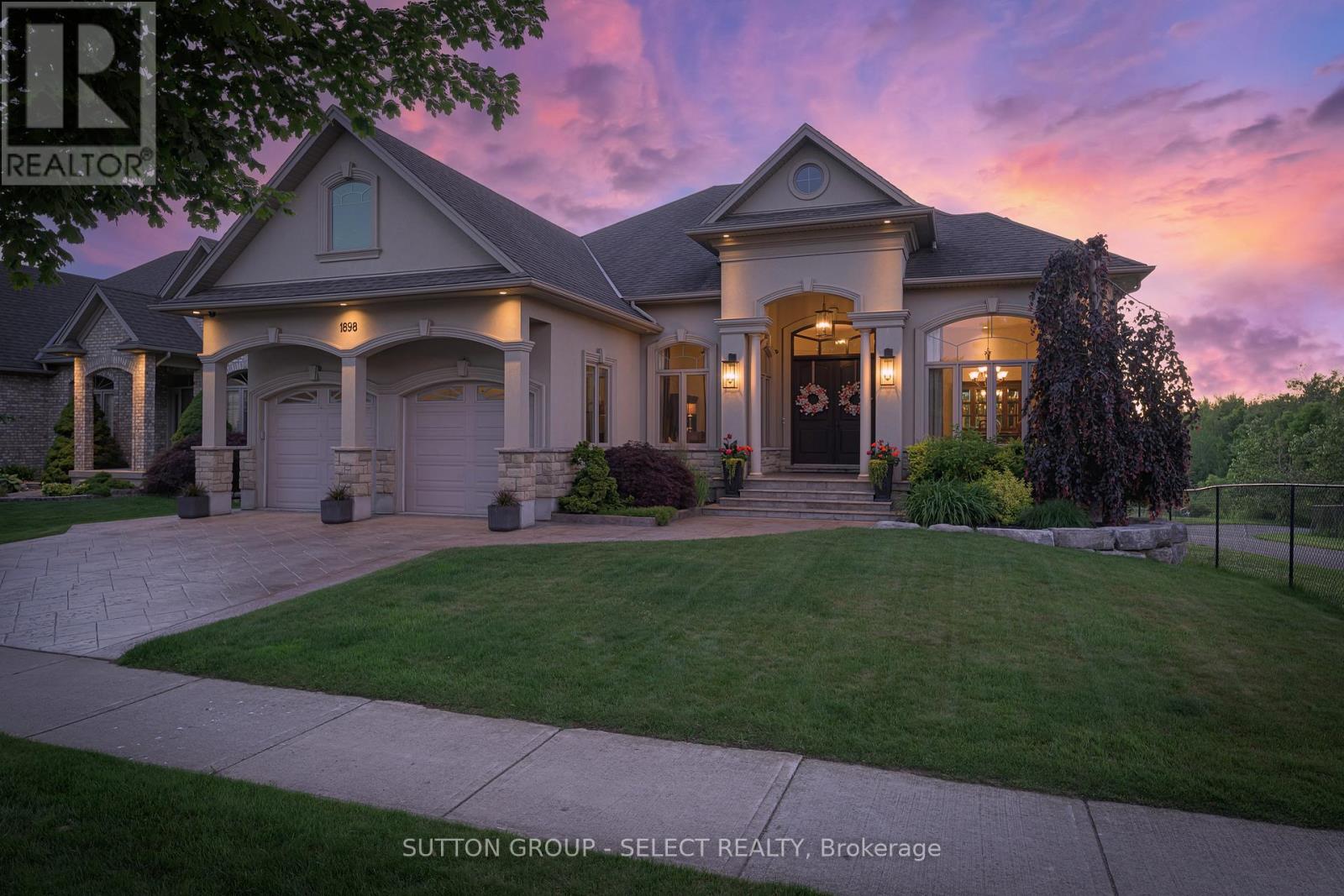 1898 Riverbend Road, London South, Ontario  N6K 0A2 - Photo 4 - X13453716