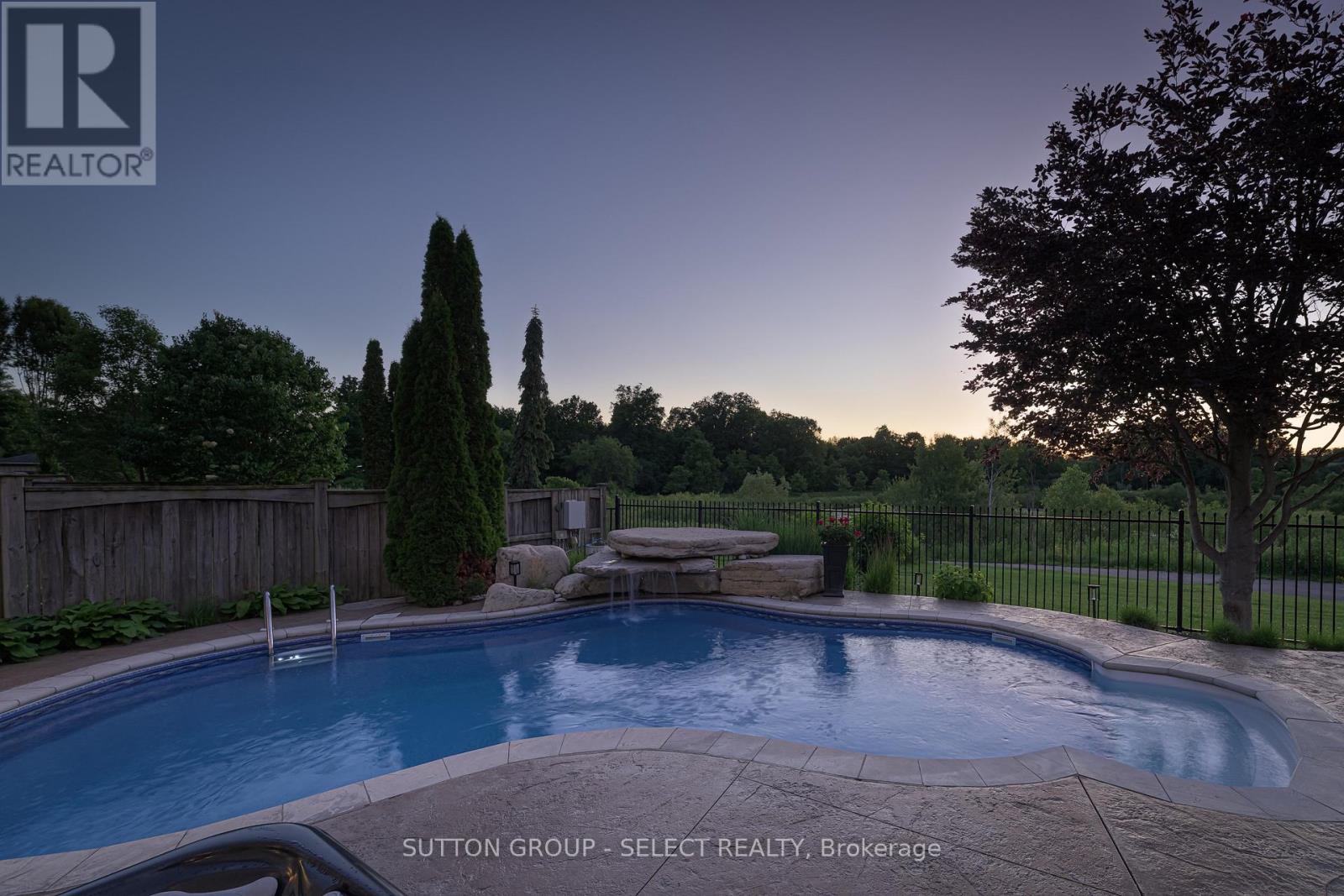 1898 Riverbend Road, London South, Ontario  N6K 0A2 - Photo 46 - X13453716