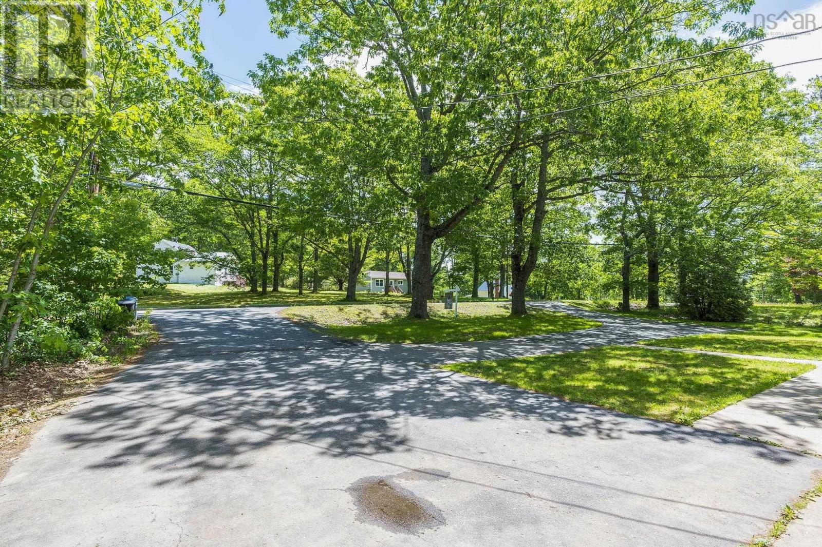 2949 Lovett Road, Coldbrook, Nova Scotia  B4R 1A6 - Photo 4 - 202608514