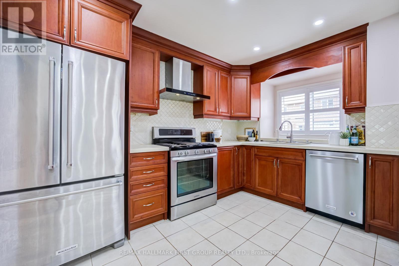 1075 Ellesmere Road, Toronto, Ontario  M1P 5C3 - Photo 12 - E13498068