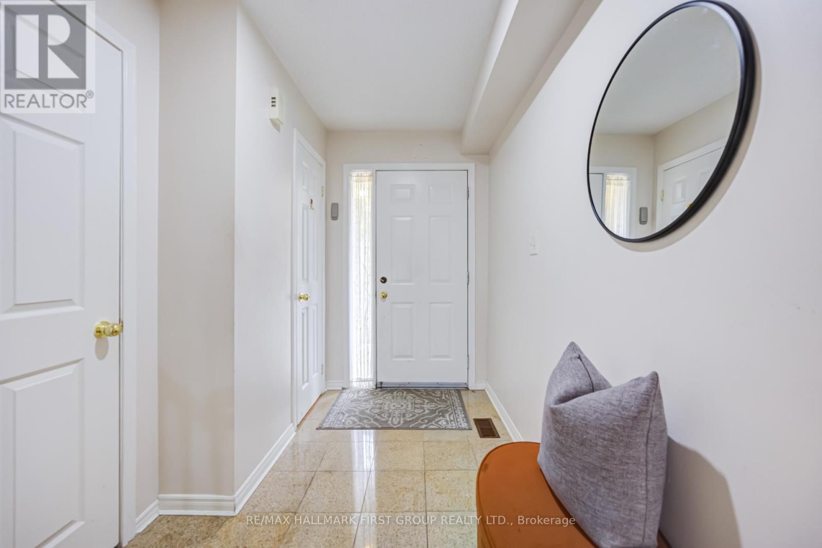 1075 Ellesmere Road, Toronto, Ontario  M1P 5C3 - Photo 3 - E13498068