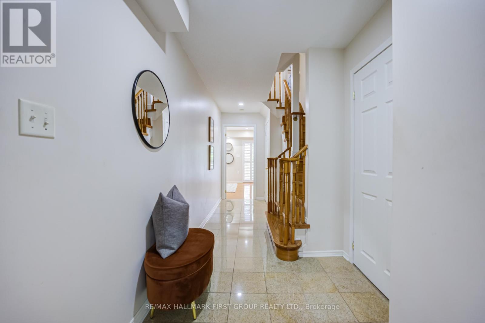1075 Ellesmere Road, Toronto, Ontario  M1P 5C3 - Photo 5 - E13498068