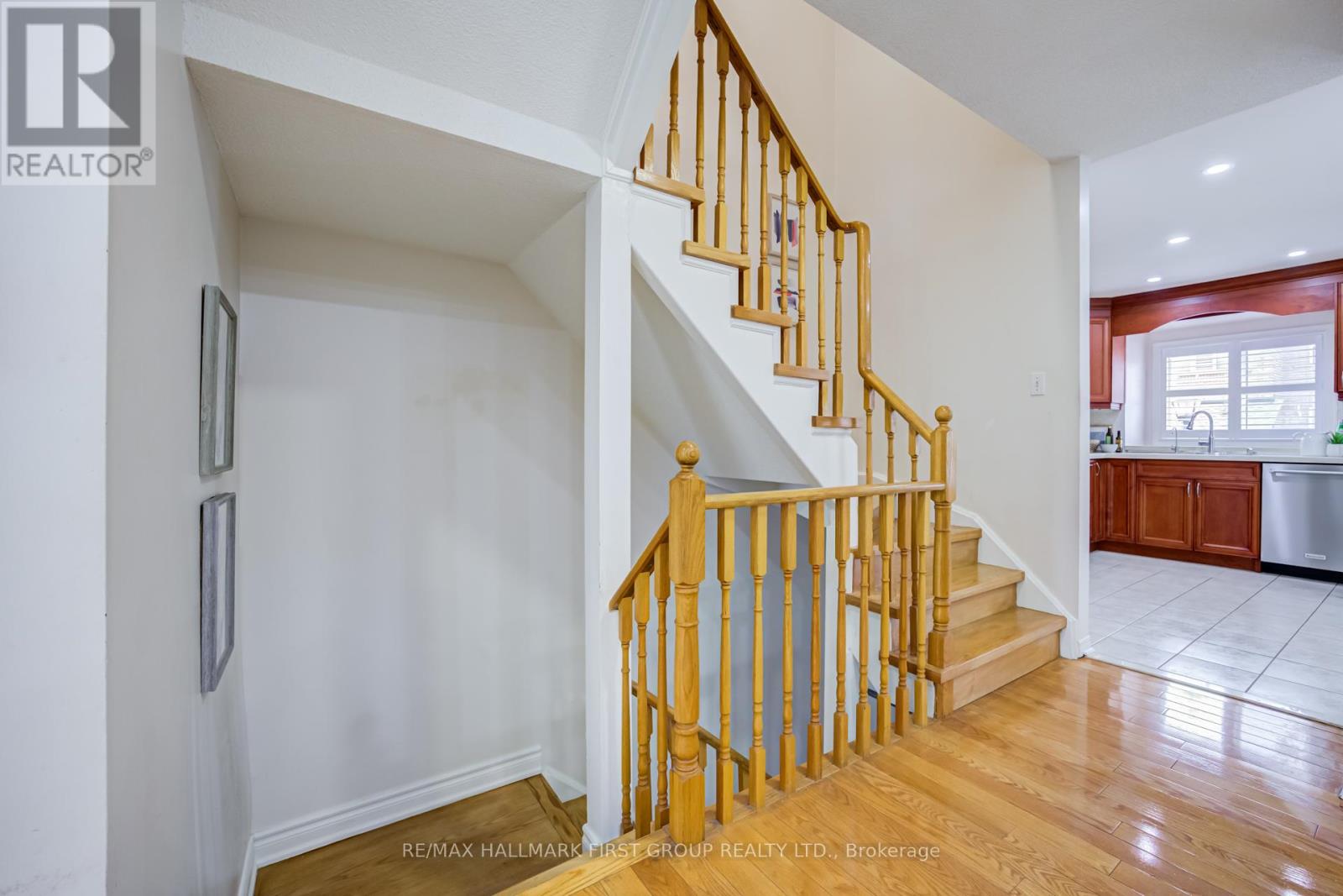 1075 Ellesmere Road, Toronto, Ontario  M1P 5C3 - Photo 6 - E13498068