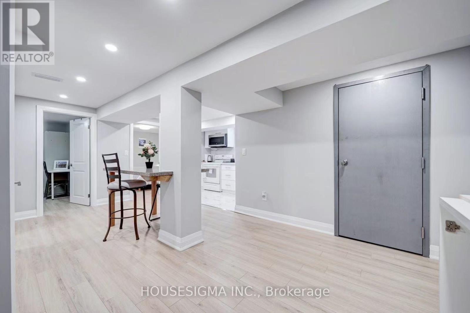 28 Earlton Road, Toronto, Ontario  M1T 2R3 - Photo 20 - E13498098