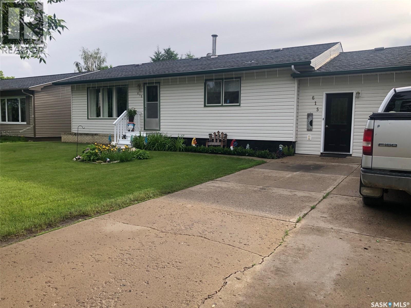 615 Mary STREET, Canora, Saskatchewan