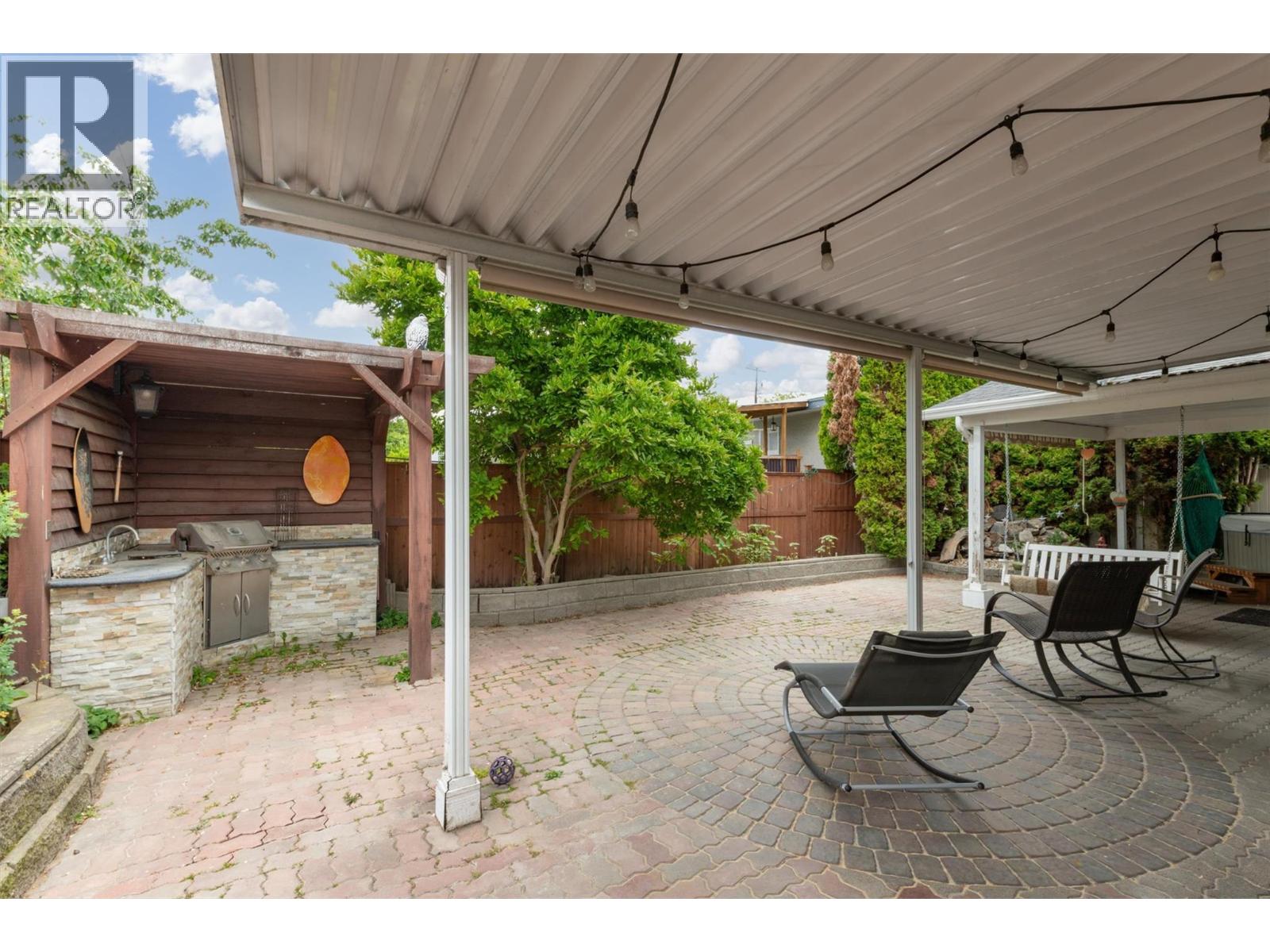 Listing image 24