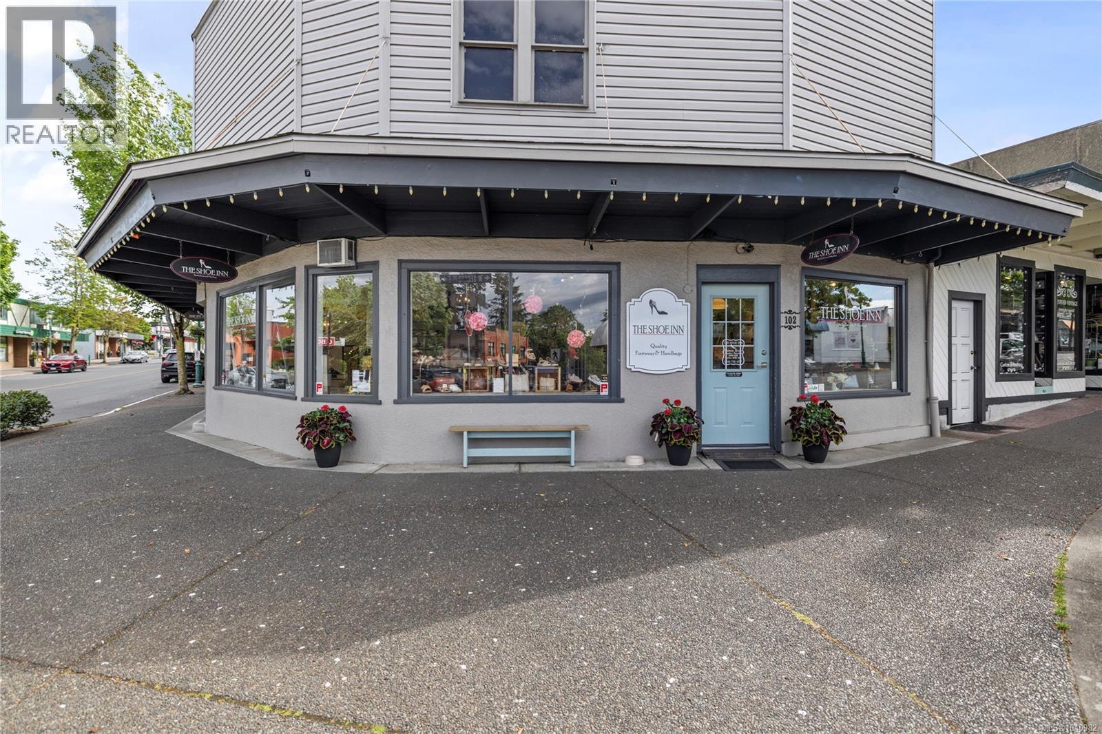 102 Second Ave W, Qualicum Beach, British Columbia  V9K 1S7 - Photo 30 - 1040982
